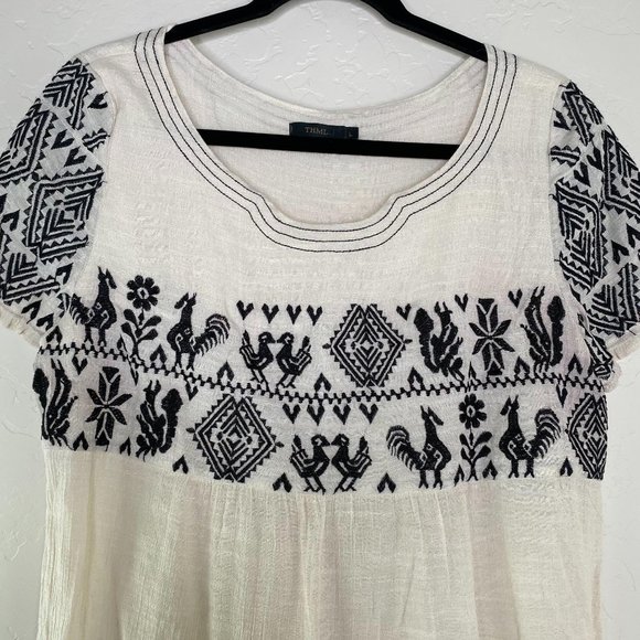 THML Cream Navy Embroidered Blouse EUC - Picture 2 of 6